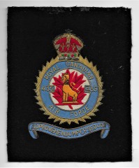 435 Squadron Crest