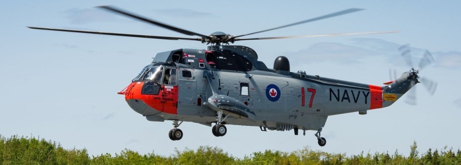 CH124-Sea-King-Helicopter